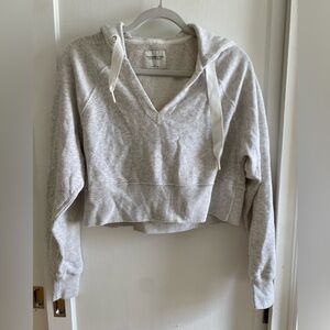 Crop sweatshirt